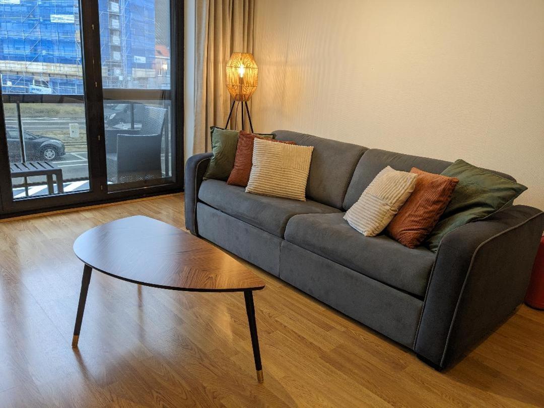 Vista Linda, Leuk Appartement Vlak Bij Zeedijk En Strand ออสเทนด์ ภายนอก รูปภาพ