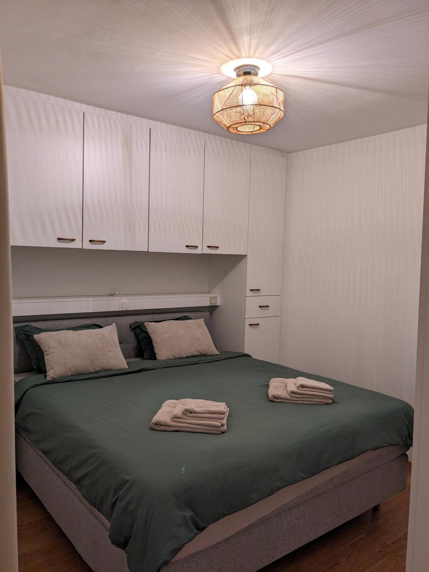 Vista Linda, Leuk Appartement Vlak Bij Zeedijk En Strand ออสเทนด์ ภายนอก รูปภาพ