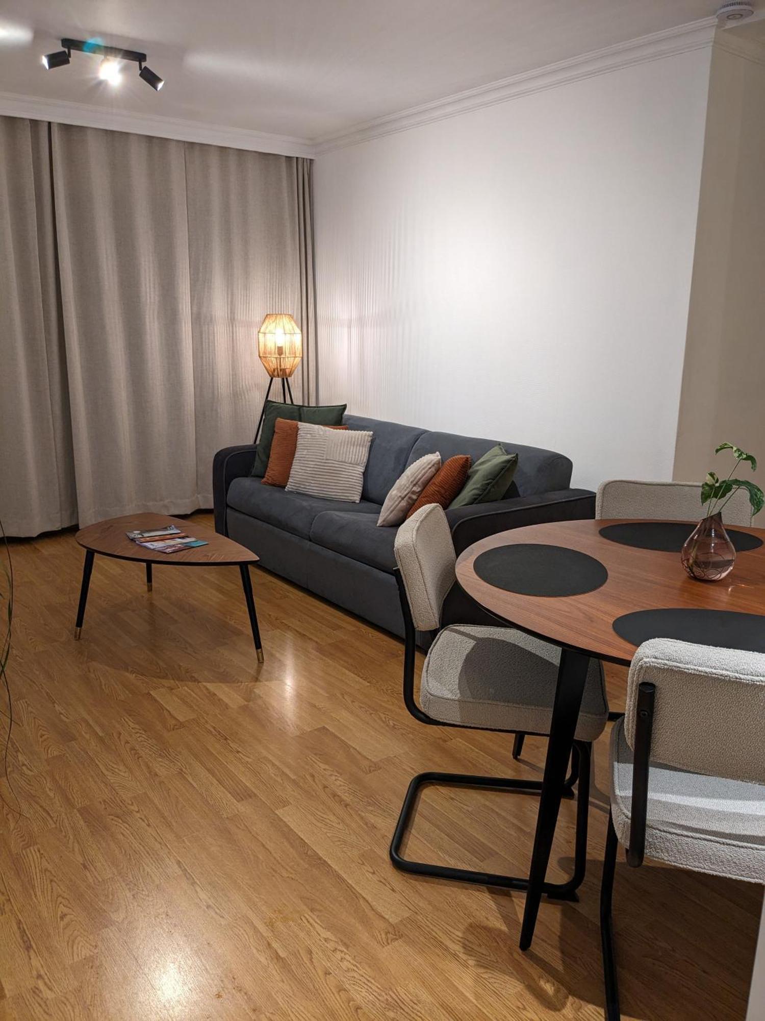 Vista Linda, Leuk Appartement Vlak Bij Zeedijk En Strand ออสเทนด์ ภายนอก รูปภาพ