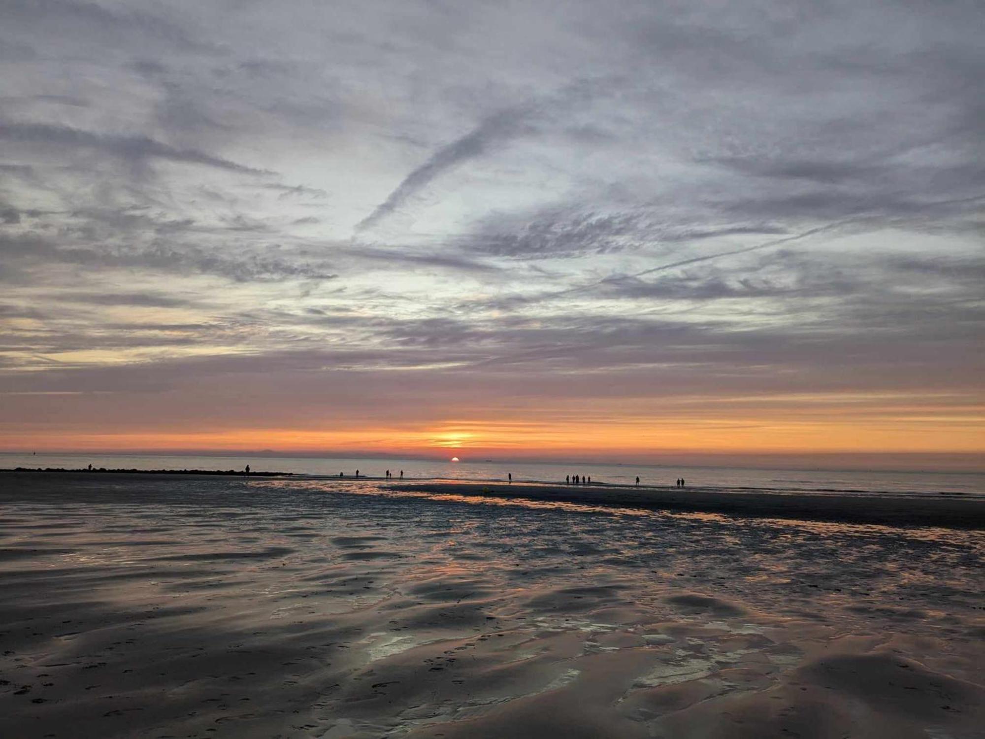 Vista Linda, Leuk Appartement Vlak Bij Zeedijk En Strand ออสเทนด์ ภายนอก รูปภาพ
